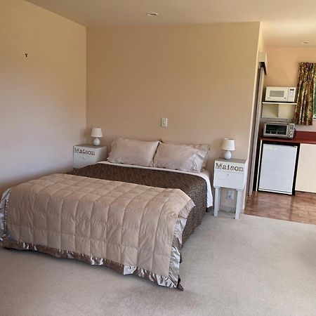 Carrickfergus Cottage Unit 1 Harihari المظهر الخارجي الصورة